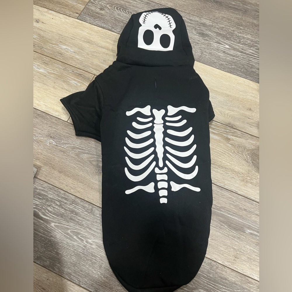 Dog skeleton - glow in the dark costume! Super cute & fun! Large 🪷🎃